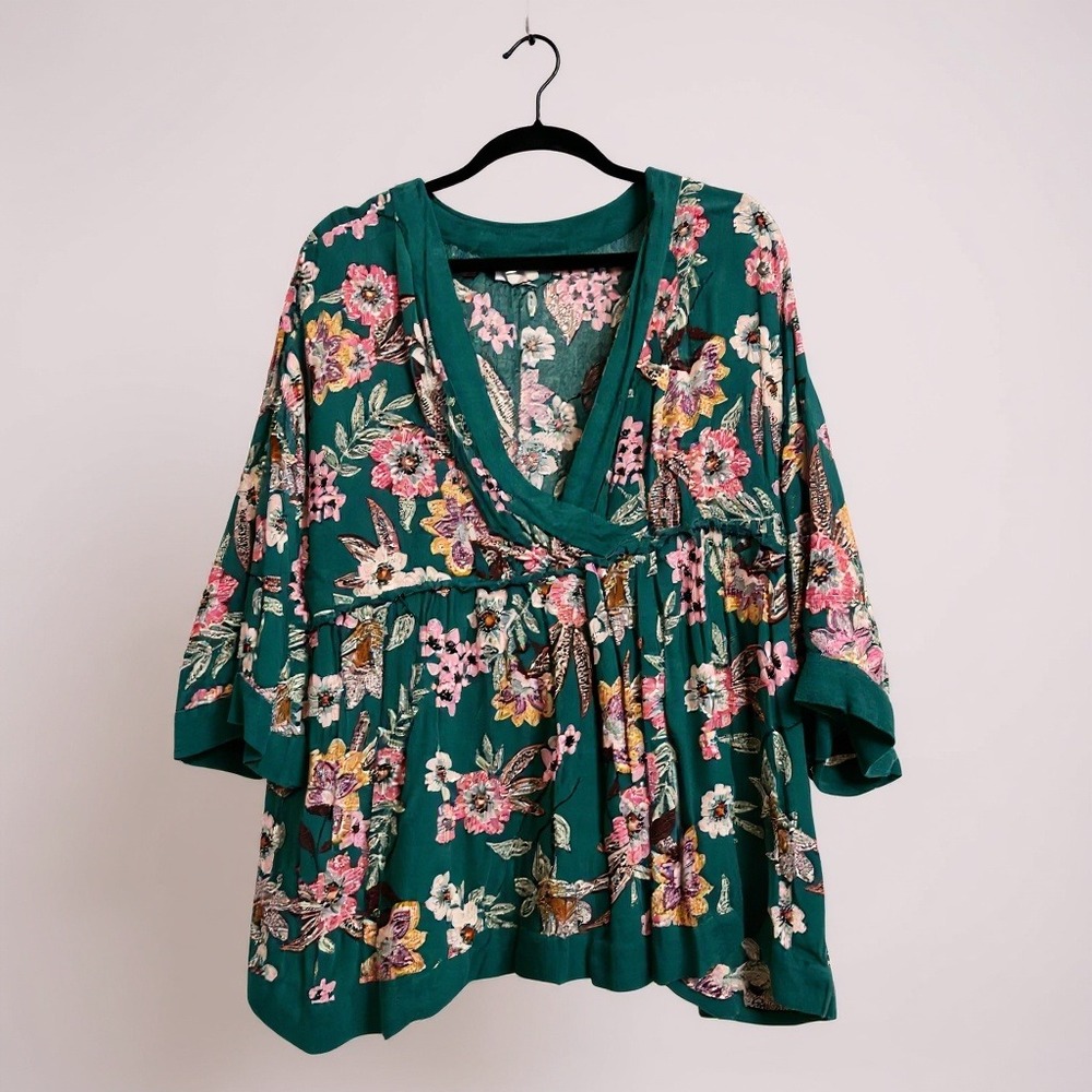 Floral Print Teal Surplice Wrap Blouse 1X By‎ Maurices With 3/4 Sleeves & Empire